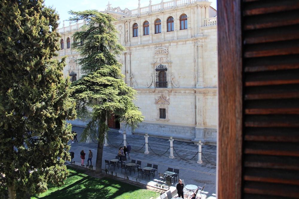 Hotel El Bedel Alcalá de Henares Esterno foto